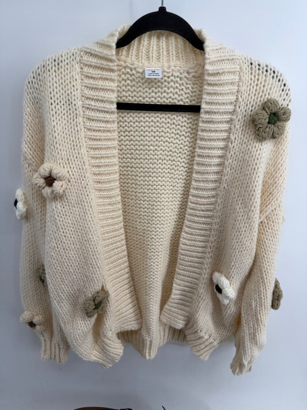 Anna & Ava chunky knit open front 3D flower oversized cardigan sz OS